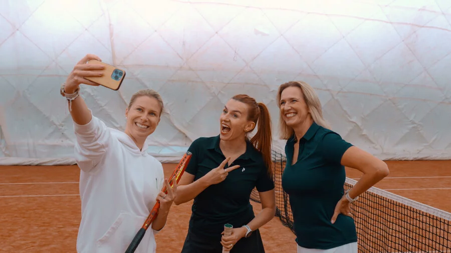 Tenisový trénink s Andreou Sestini Hlaváčkovou